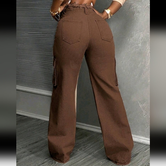 Women's Solid Color Front Button Pocket Raw Hem Casual Mid-Rise Straight Leg Jea - Picture 2 of 6